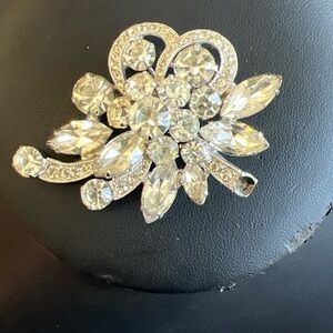 Vintage 1950s Signed EISENBERG Rhinestone Brooch Pin